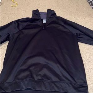 Thick Black Sleeve Pullover